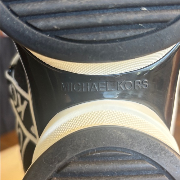 Michael Kors Black & White Platform Logo Sandals - Picture 10 of 12
